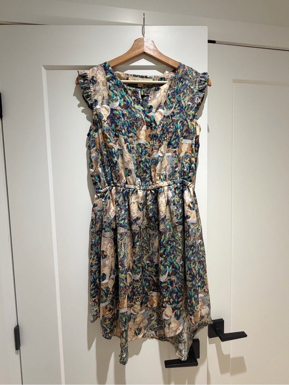 Sleeveless Floral Midi Dress in Green and Cream